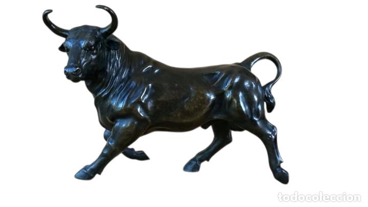 Art: FIGURA DE TORO EN BRONCE POR GEORGES GARDET