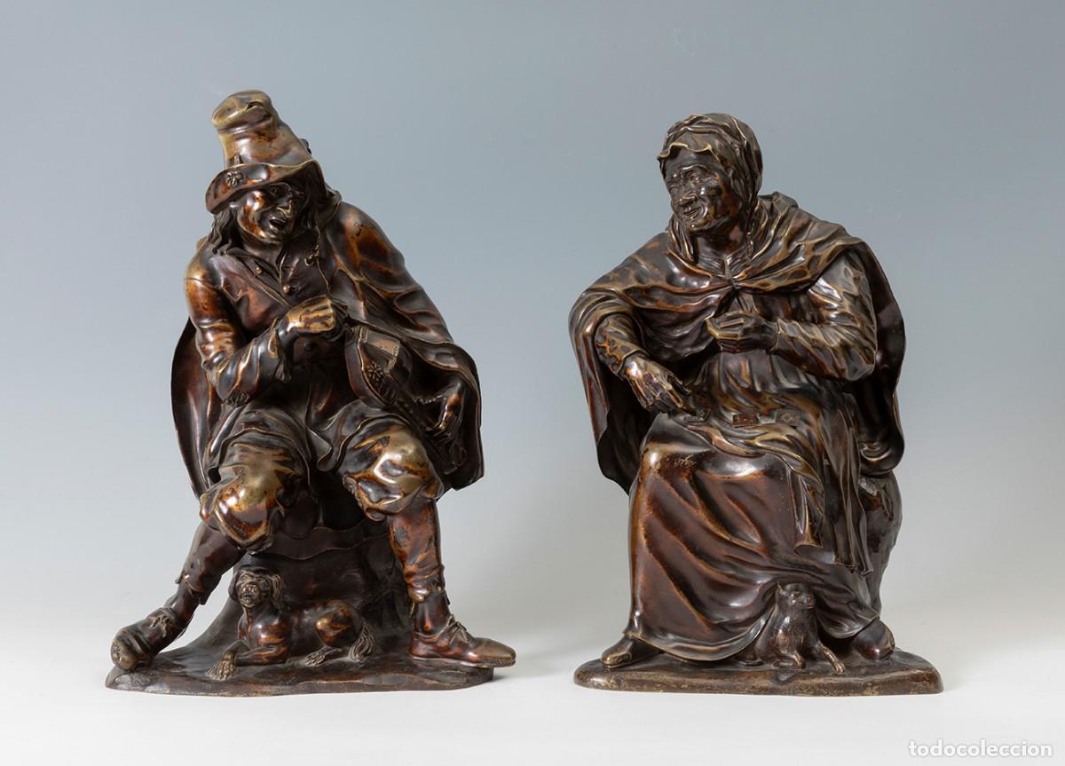 Art: PAREJA DE BRONCES MUSICO CALLEJERO Y TIRADORA DE CARTAS S.XVII