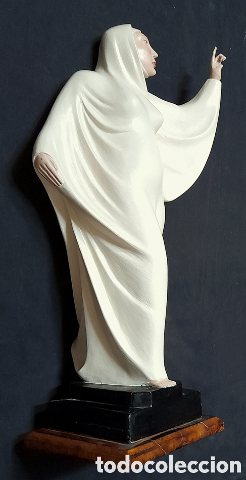 Arte: Escultura de la actriz y dramatuga Mar&iacute;a Guerrero en el papel de Do&ntilde;a In&eacute;s.