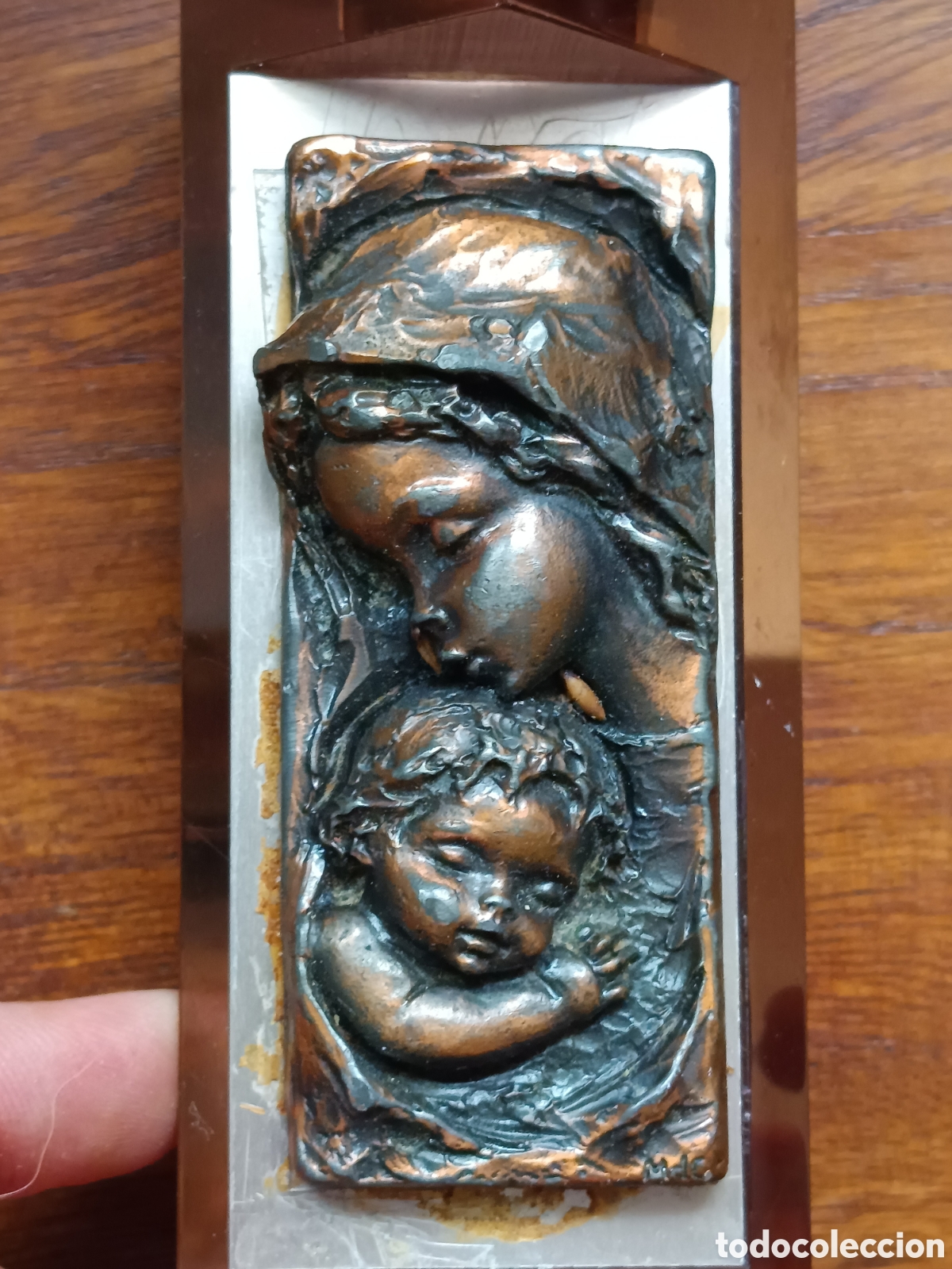 Arte: Escultura Virgen con ni&ntilde;o Jesus Mdc