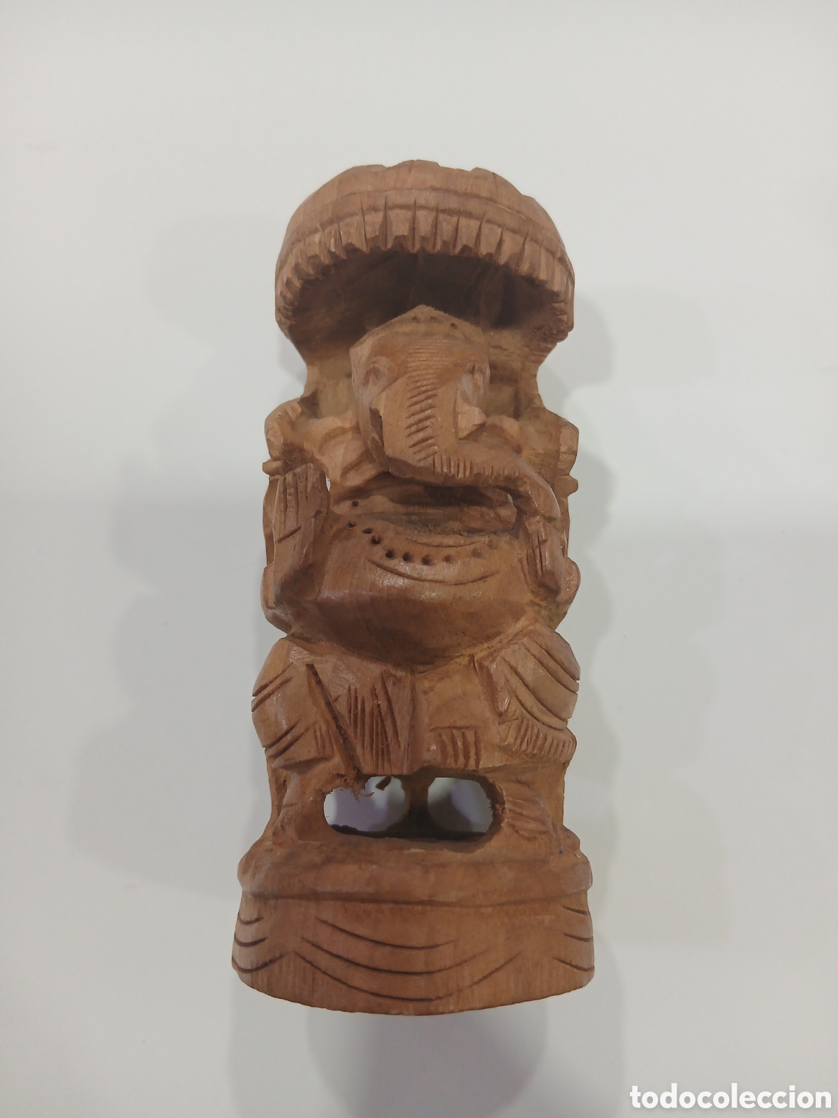 Art: Talla en madera. Oriental. Elefante. (L98)