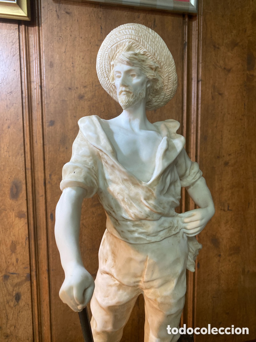 Arte: Figura Campesino en un material parece Alabastro