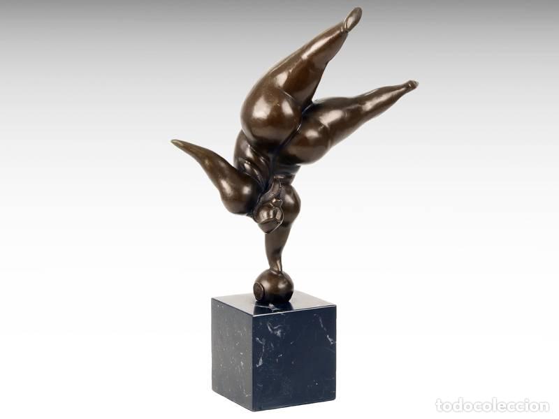 Arte: Escultura de bronze - Ginasta gordinha (Fernando Botero) (2070)