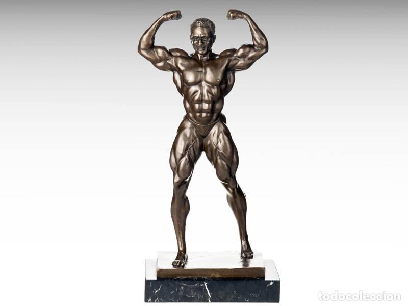 Arte: Escultura de bronze - Fisiculturista masculino (1268)