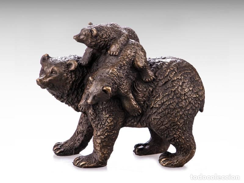 Arte: Escultura de bronze - Fam&iacute;lia do urso (1181)