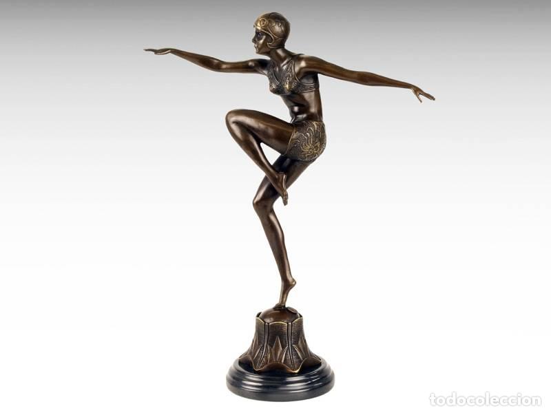 Arte: Escultura de bronze - Dan&ccedil;arina (1206)