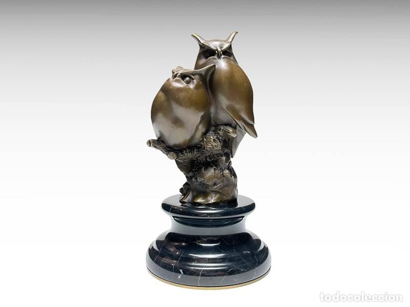 Arte: Escultura de bronze - Corujas; s&iacute;mbolo de sabedoria (2067)