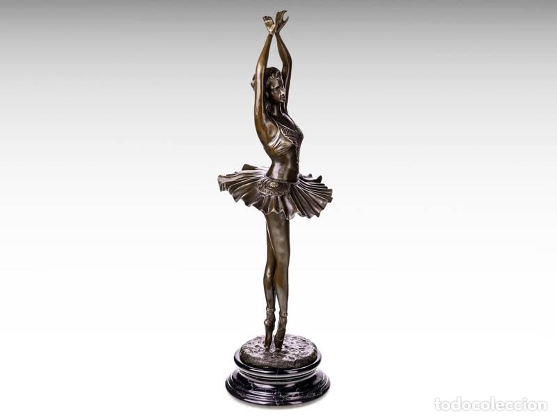 Arte: Escultura de bronze - Dan&ccedil;arina de bal&eacute; - 82 cm (2095)