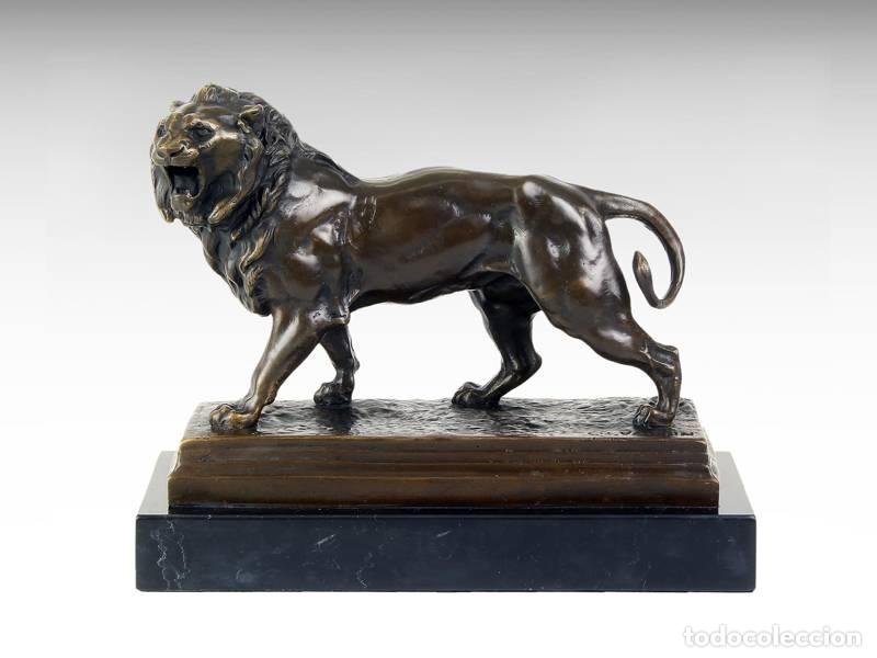 Arte: Escultura de bronze - Le&atilde;o (1201)