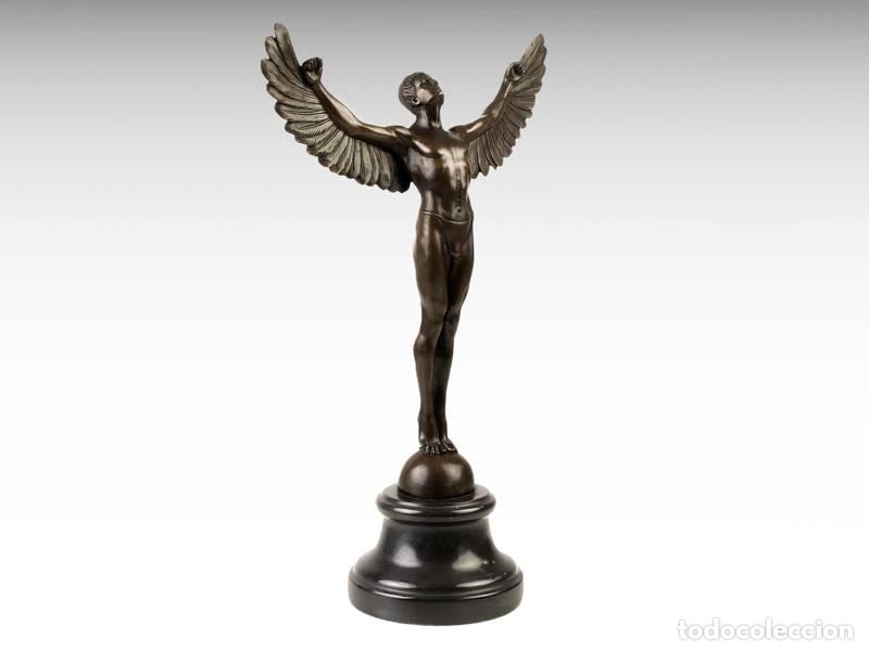 Arte: Escultura de bronze - &Iacute;caro (1179)