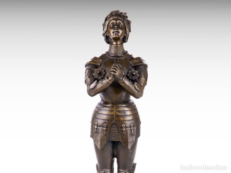Arte: Escultura de bronze - Joana d'Arc (1249)