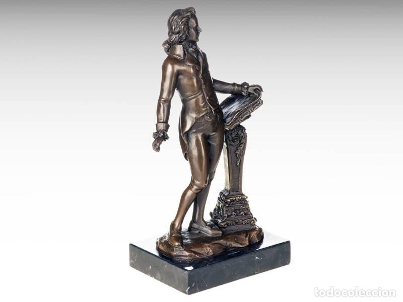 Arte: Escultura de bronze - Mozart (1126)