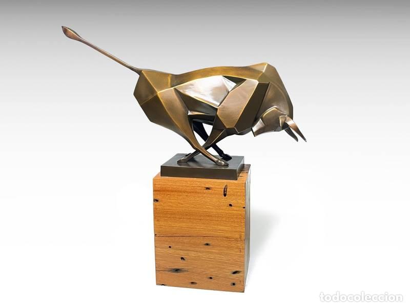 Kunst: Escultura de bronze - Touro cubista (1302)
