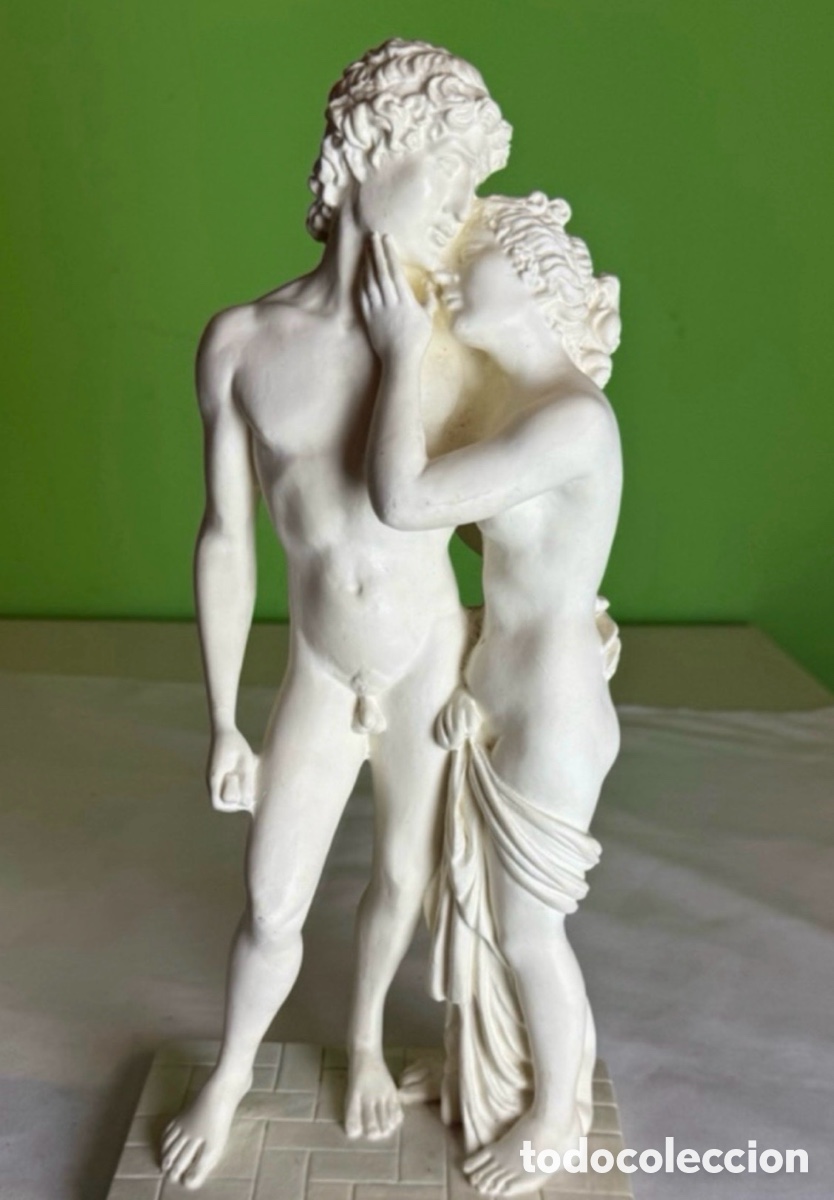 Arte: Preciosa Estatua de Venus y Adonis (Antonio Canova). 35 cm.