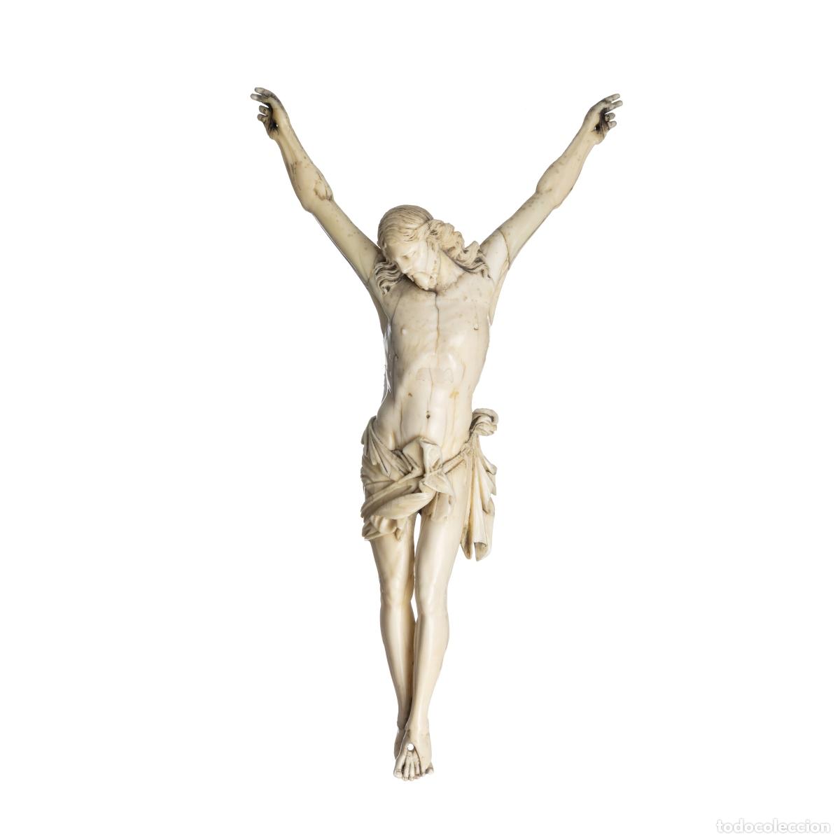 Arte: JESUCRISTO CRUCIFICADO EN MARFIL