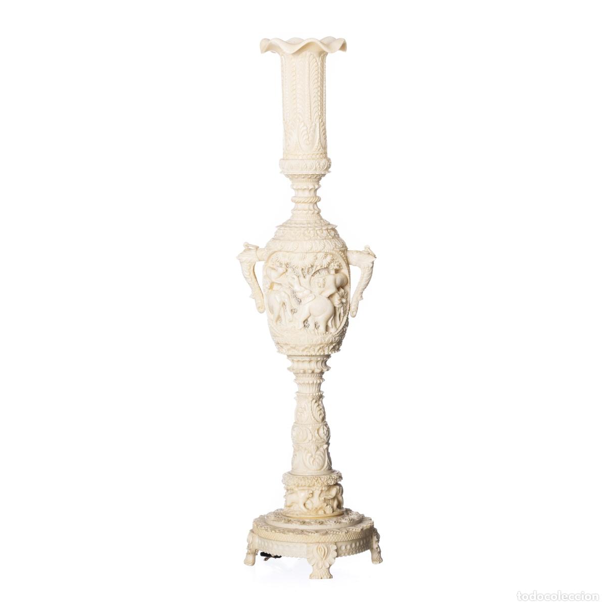 Arte: Jarra grande de marfil