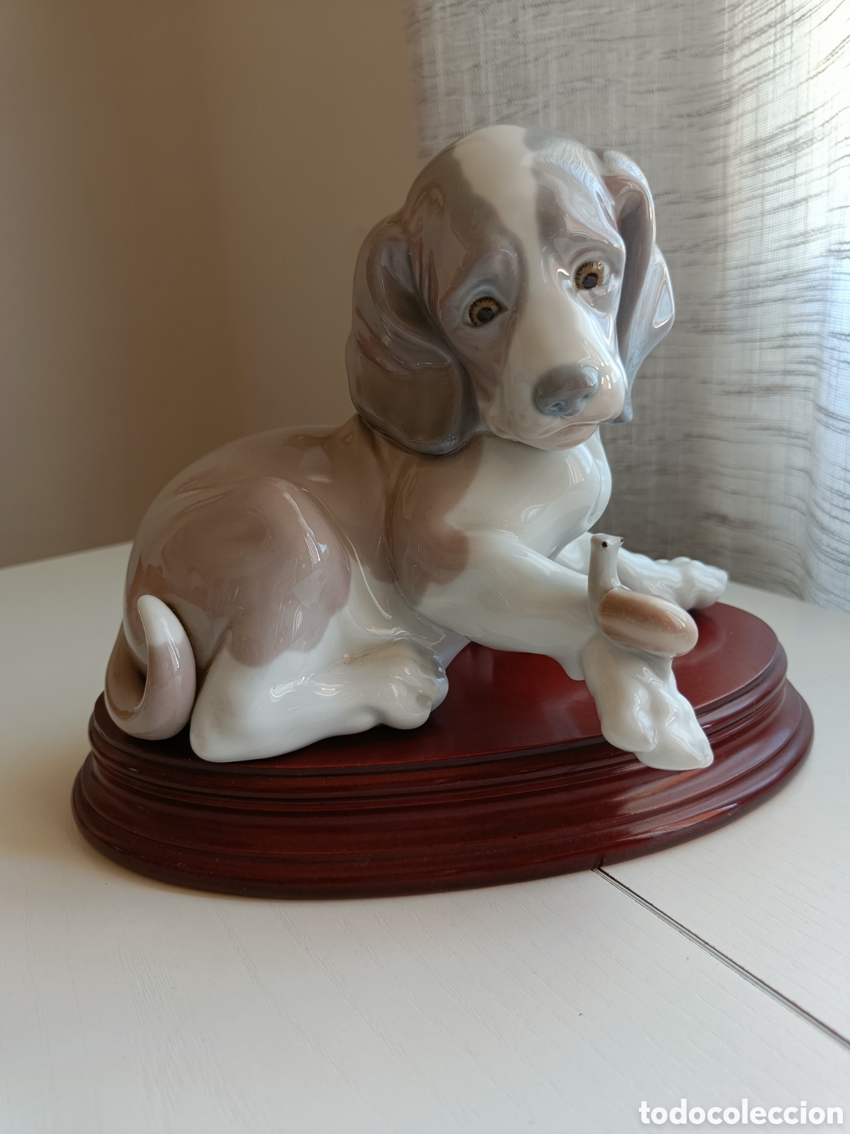 Arte: Figura Lladr&oacute; perrito con caracol Grande