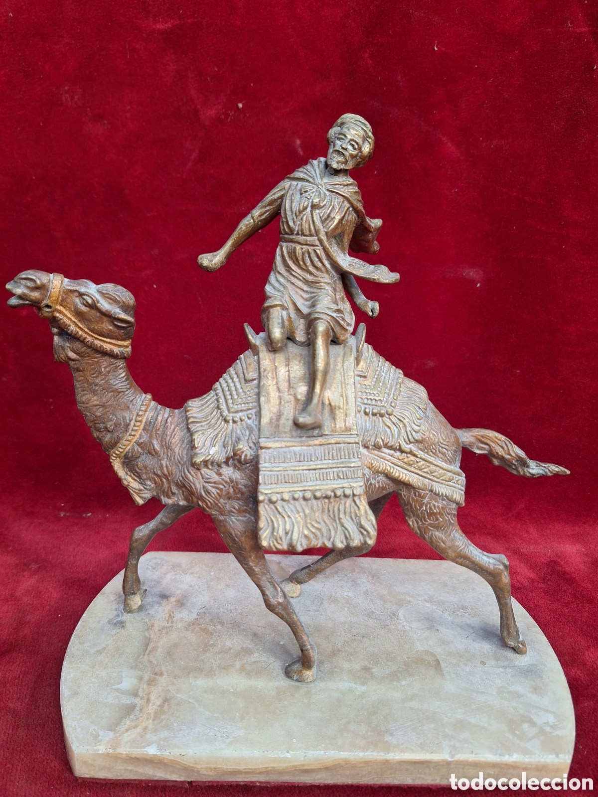 Arte: Bonita escultura de bronce.El Meharista!Base de marmol.