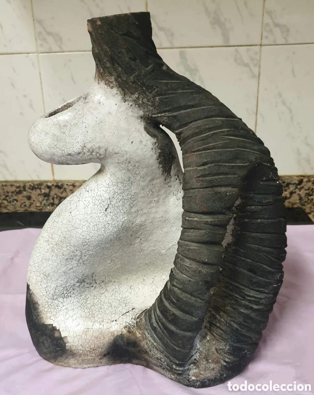 Arte: Escultura Surrealista abstracta cer&aacute;mica refractario o similar pareja enamorados firma Bego&ntilde;a 5 kg.