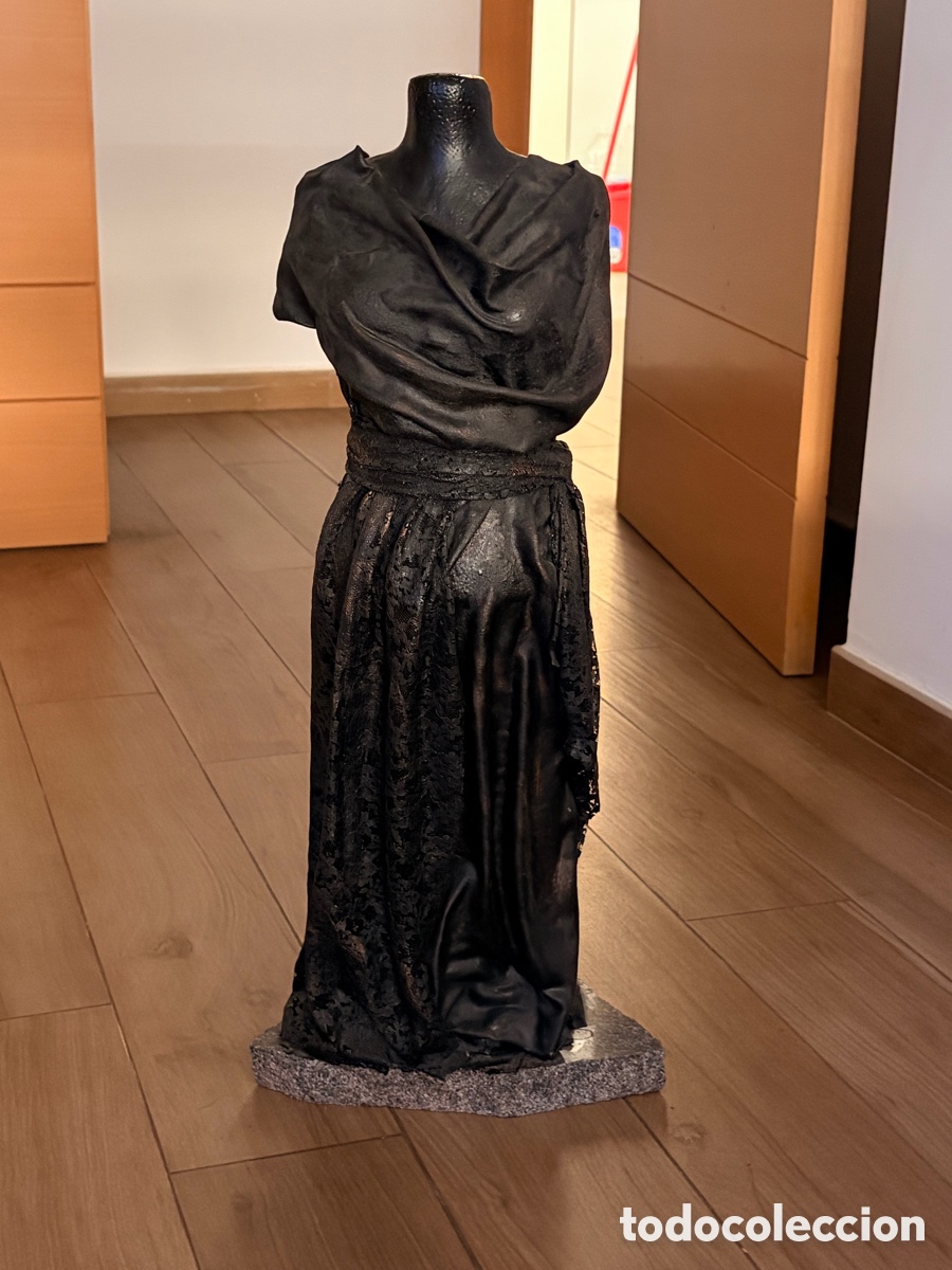 Arte: Escultura Torso Decorativo 65cm - Estilo Neocl&aacute;sico con Base de Piedra Natural