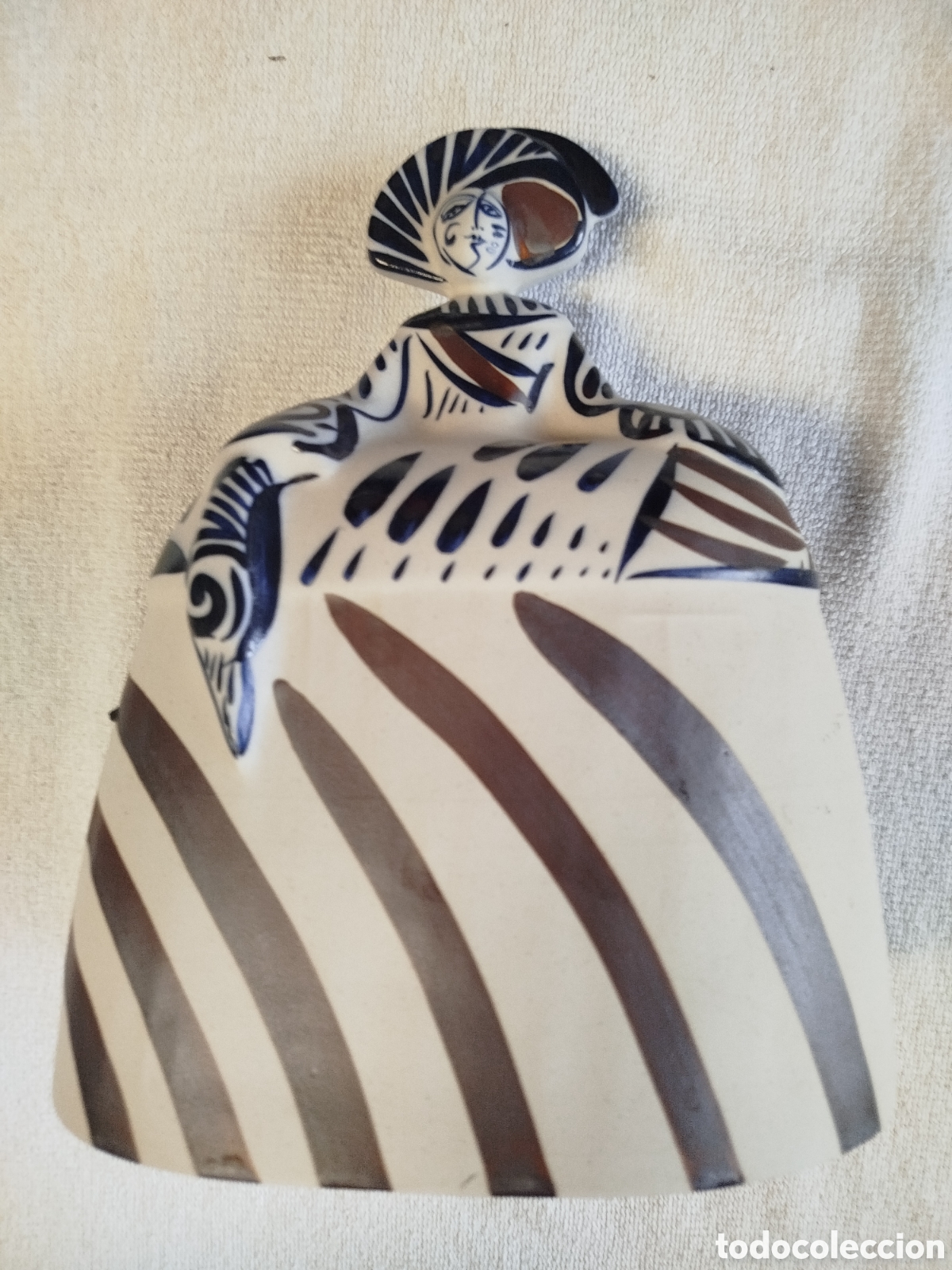 Arte: Escultura porcelana de Alfonso Otero Regal, firmada