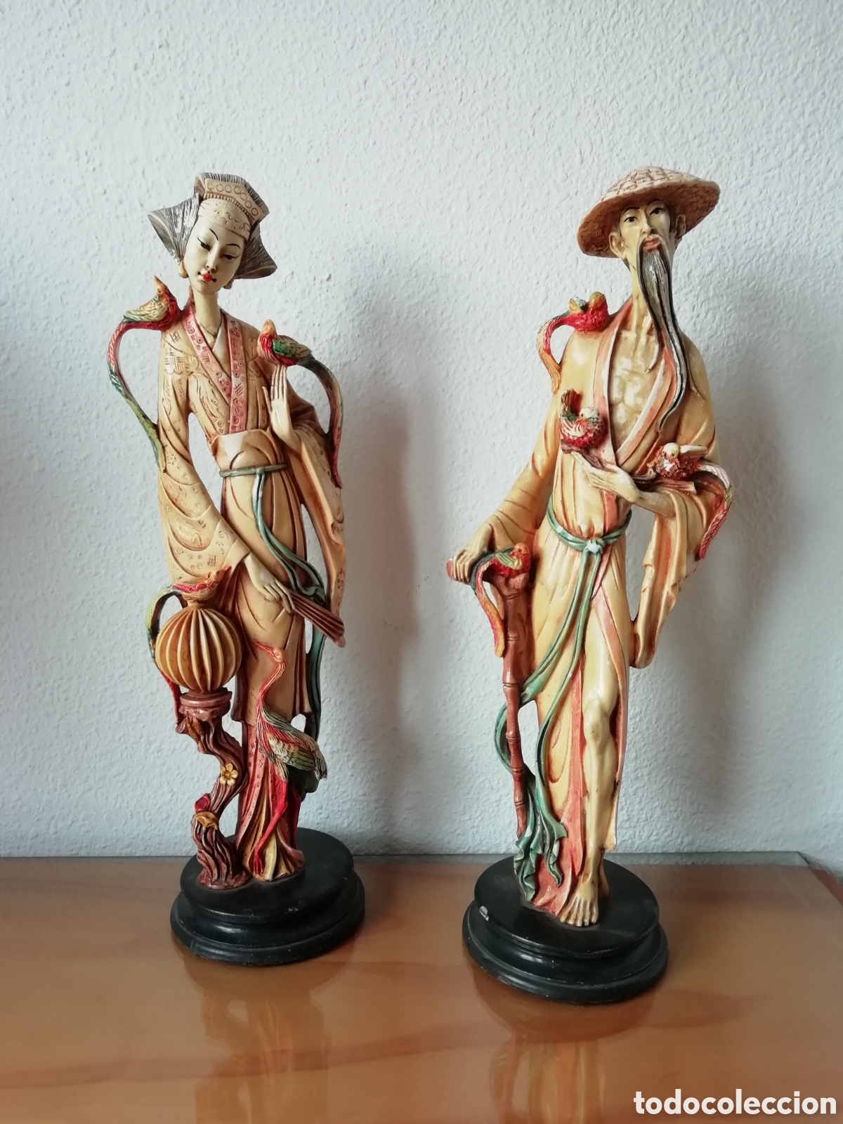 Arte: Escultura marfil policromado pareja oriental 45 cm