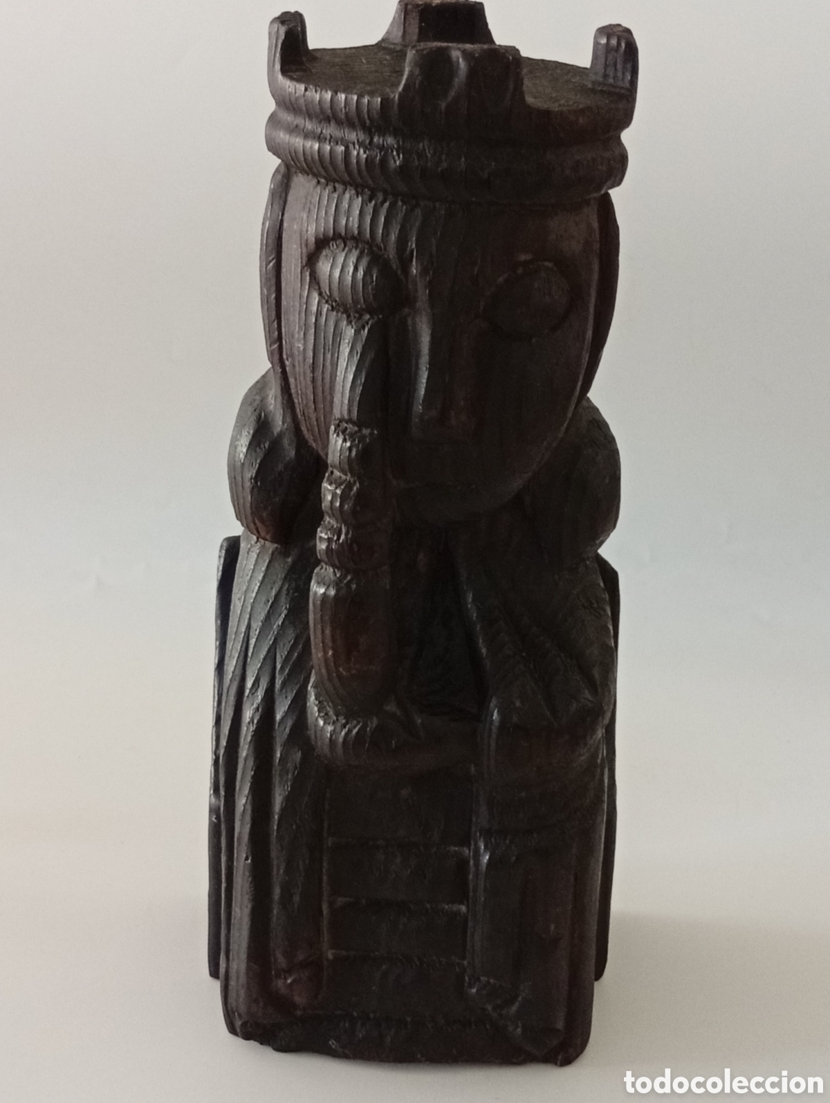 Arte: TALLA DE MADERA EBANIZADA, SUJETA LIBROS, REINA ISABEL LA CATOLICA.