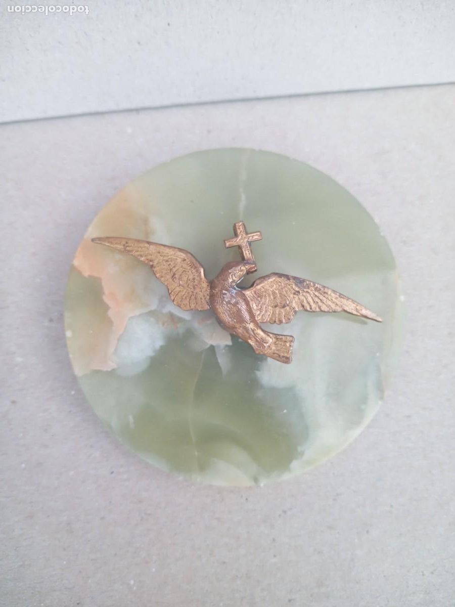 Arte: BONITA ESCULTURA SOBRE MARMOL Y METAL