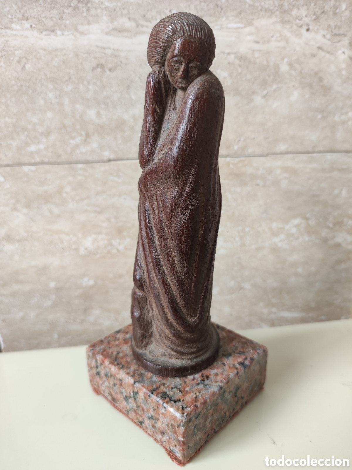 Arte: Preciosa figura mujer madera tallada firma J.Gomez Vela a&ntilde;o 1935