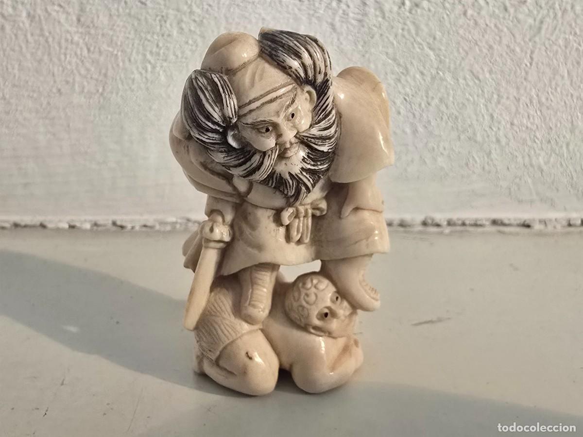 Arte: Figura Marfil Netsuke.Talla Perfecta.Siglo XX.altura 5 cms aprox.ver fotos