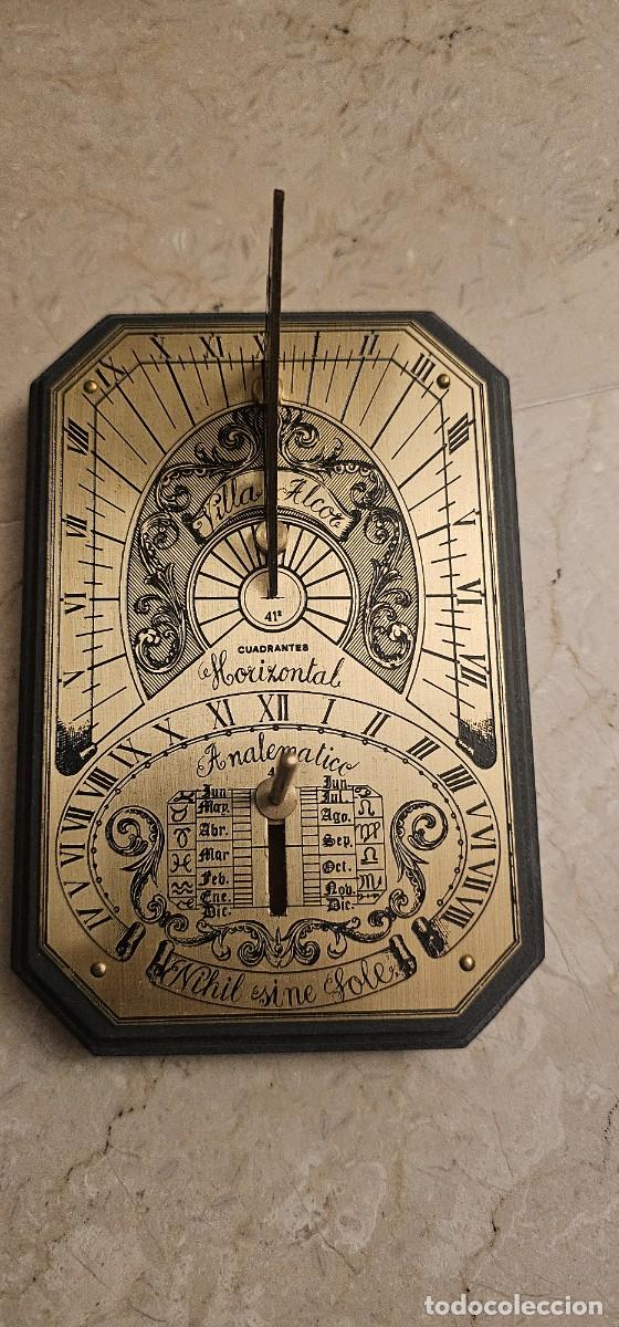 Arte: Reloj solar analematico bronce y madera