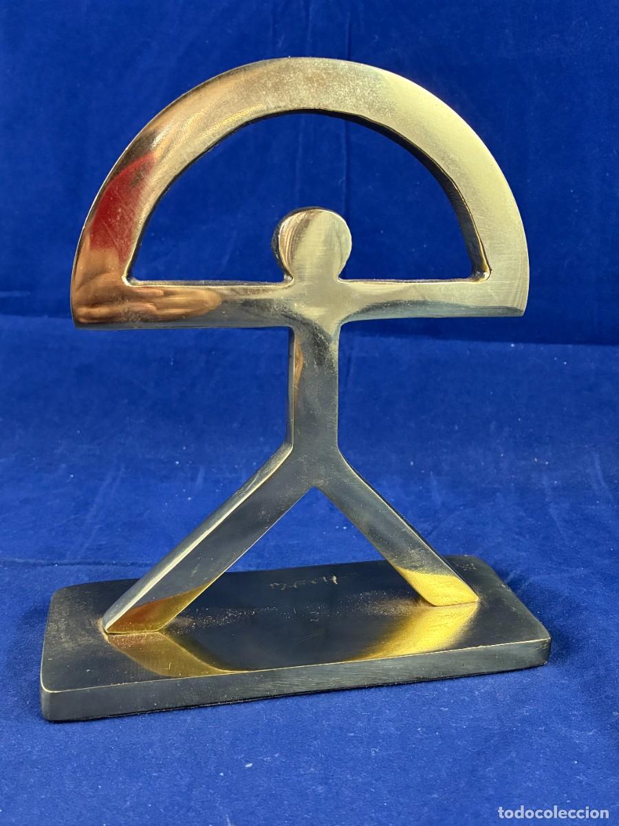 Arte: Escultura Indalo bronce dorado An&oacute;nimo c.1970 Sin editor Buen estado