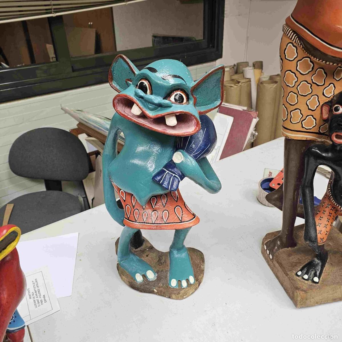 Arte: GEORGE LILANGA ESCULTURA TALLADA MADERA