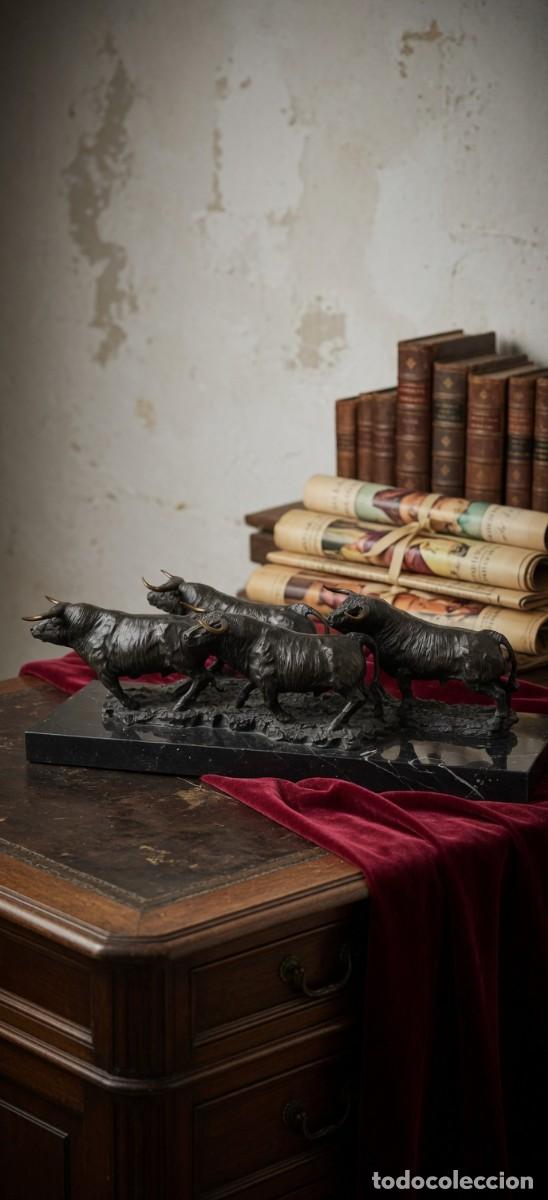 Arte: LUIS MORENO CUTANDO. MANADA. 70 CM BRONCE PATINADO. BASE DE MARMOL. IT&Aacute;LICA .