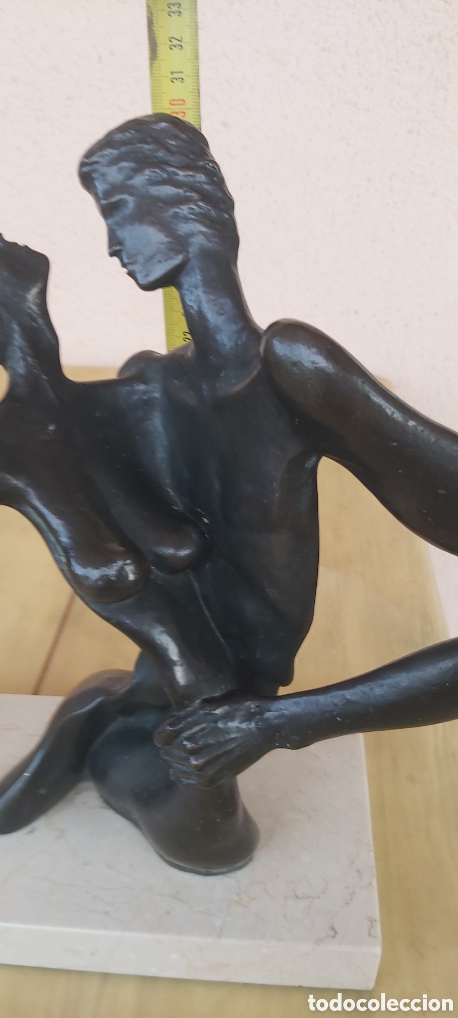 Arte: Escultura &rdquo;Simbiosis&rdquo; de Miguel Cambres- gran formato