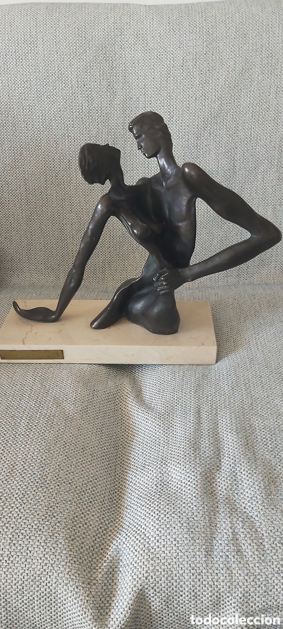 Arte: Escultura &rdquo;Simbiosis&rdquo; de Miguel Cambres- gran formato