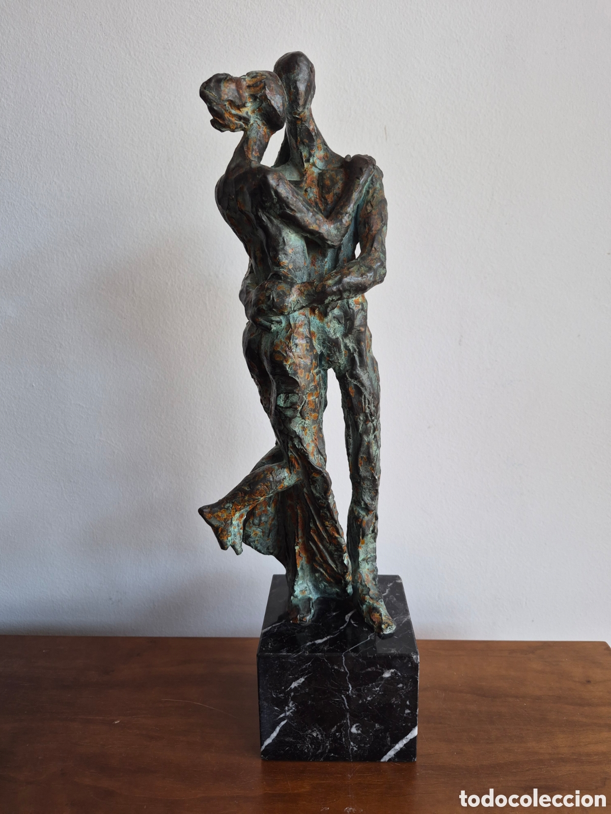 Arte: Manuel cusachs ( Manuel Cusachs i Xiville , Mataro 1933-2019 ), excelente escultura.