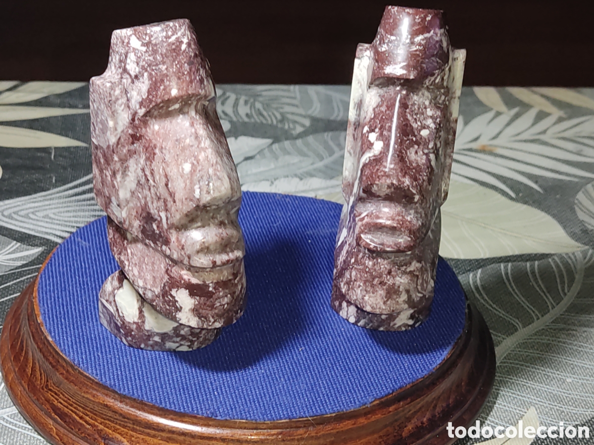 Arte: Juego de Figuras Mo&aacute;i tallados en alabastro,Isla de Pascua & Rapa Nui.Retro & Vintage.