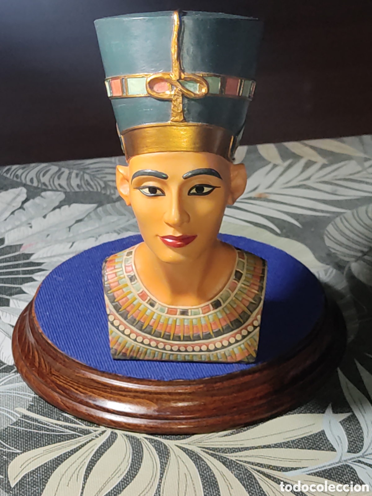 Arte: Busto & Cabeza de Nefertiti reina de Egipto.Firmada
