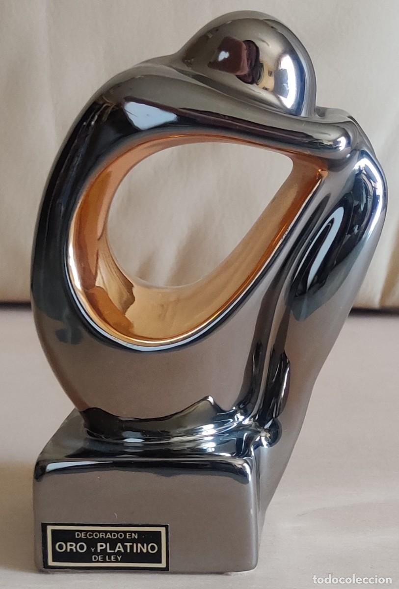 Arte: Escultura Galos &rdquo;Wander Art&rdquo;-Porcelana,Oro y Platino de Ley