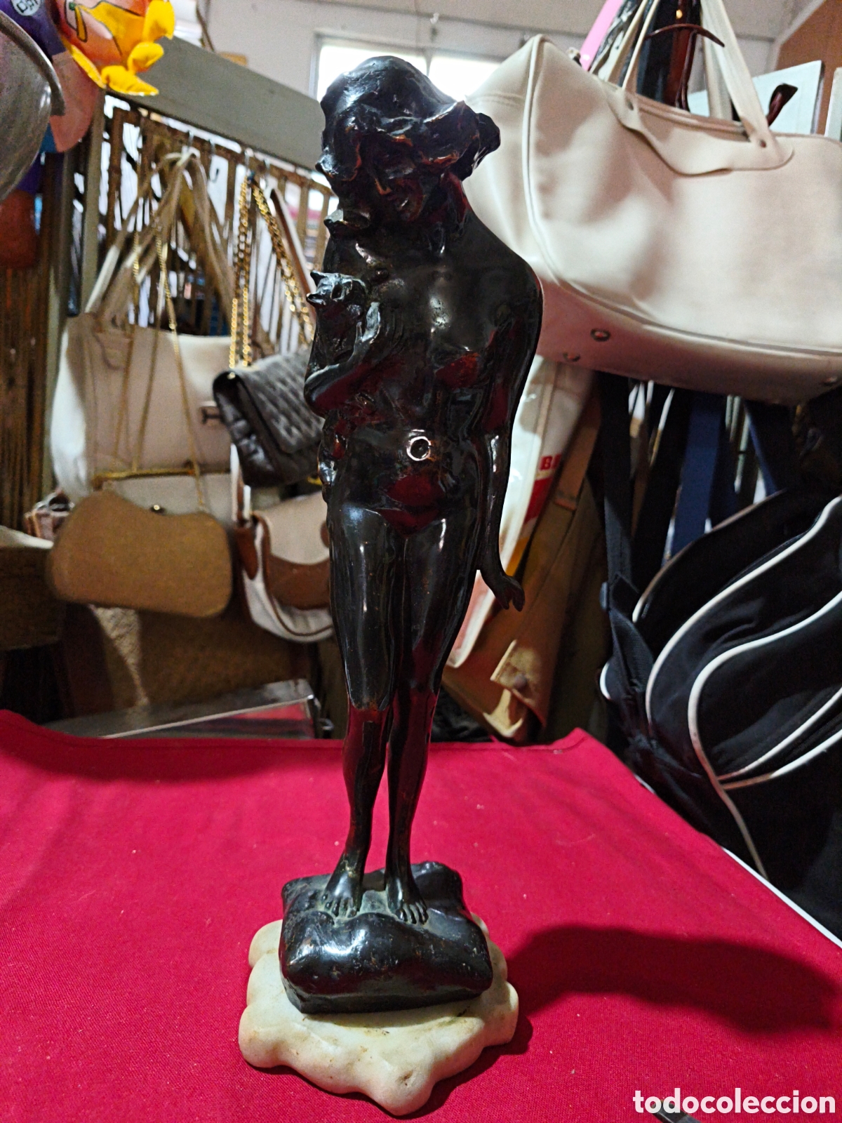 Arte: Escultura mujer con gato de bronce sobre base de m&aacute;rmol firmada Pastorini d FONDERIA LAGANA NAPOLES