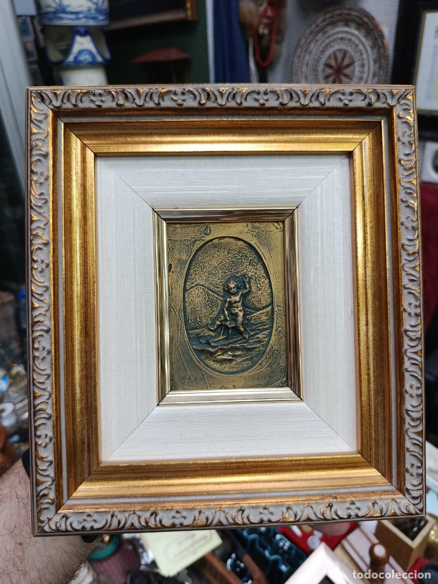 Arte: Precioso relieve de bronce enmarcado