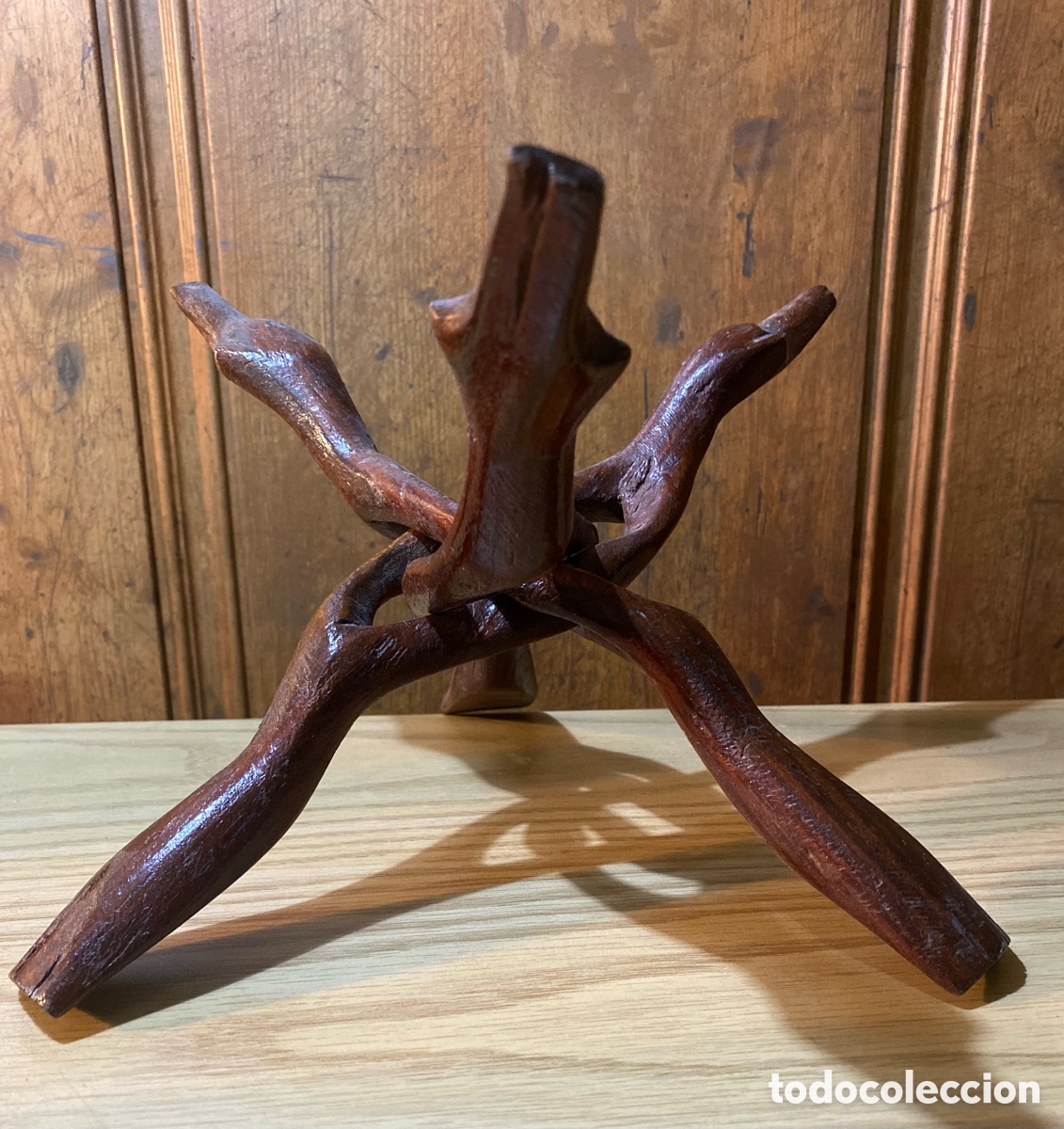 Arte: Soporte de madera tallado a mano - Foto 3