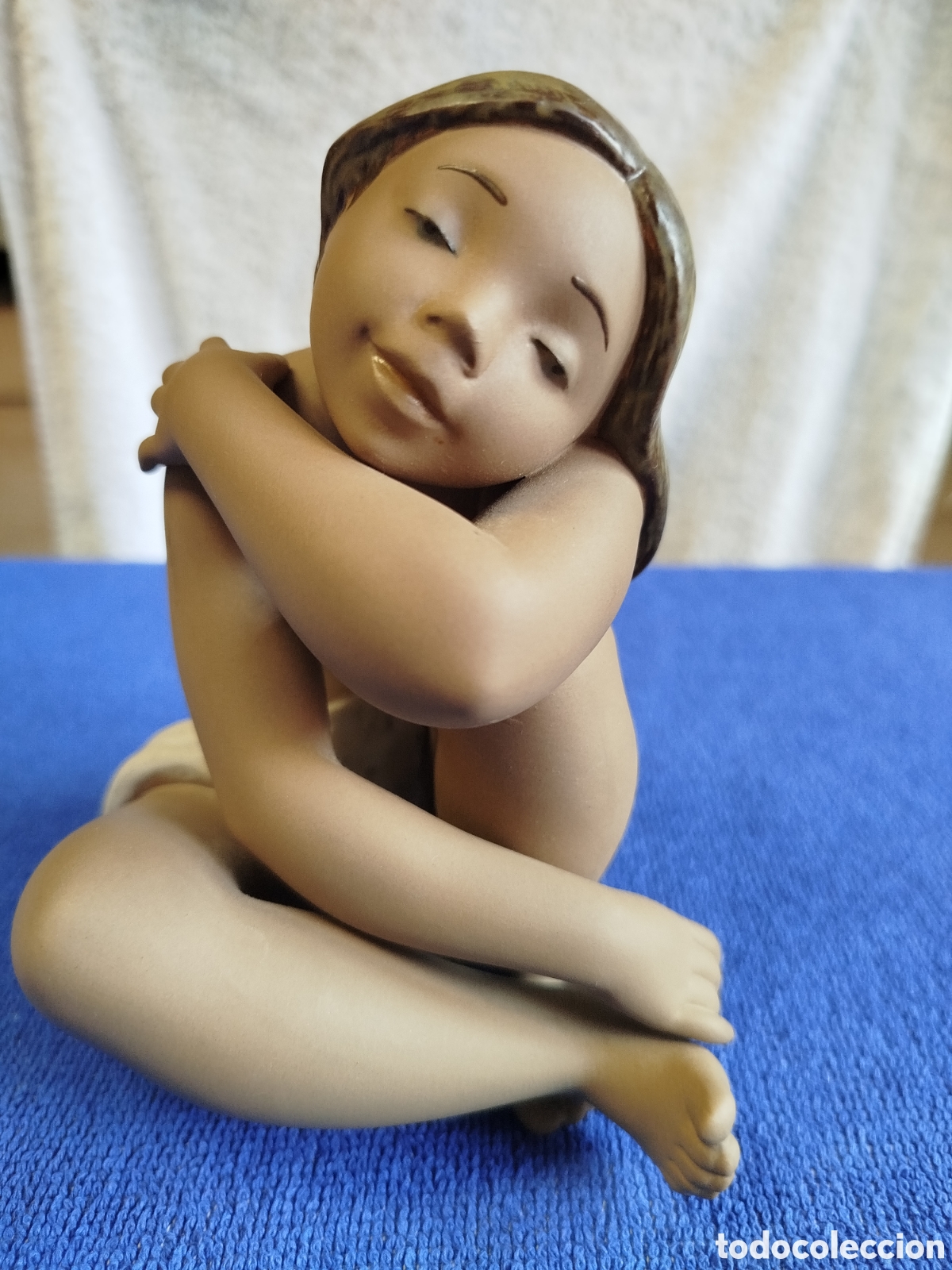 Arte: Escultura numerada juventud de gres porcelanico de Lladro.
