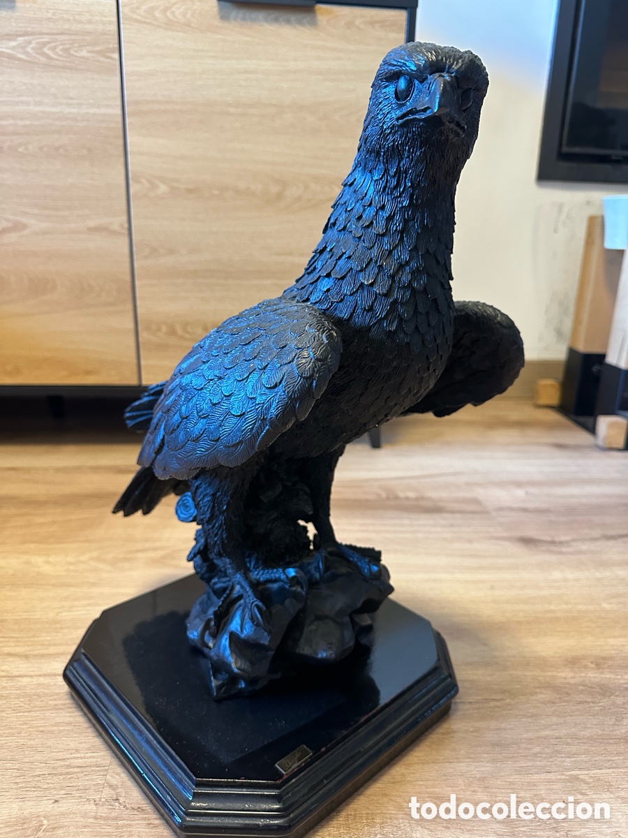 Arte: Escultura de &Aacute;guila Real Firmada por Ballester - Siglo XX