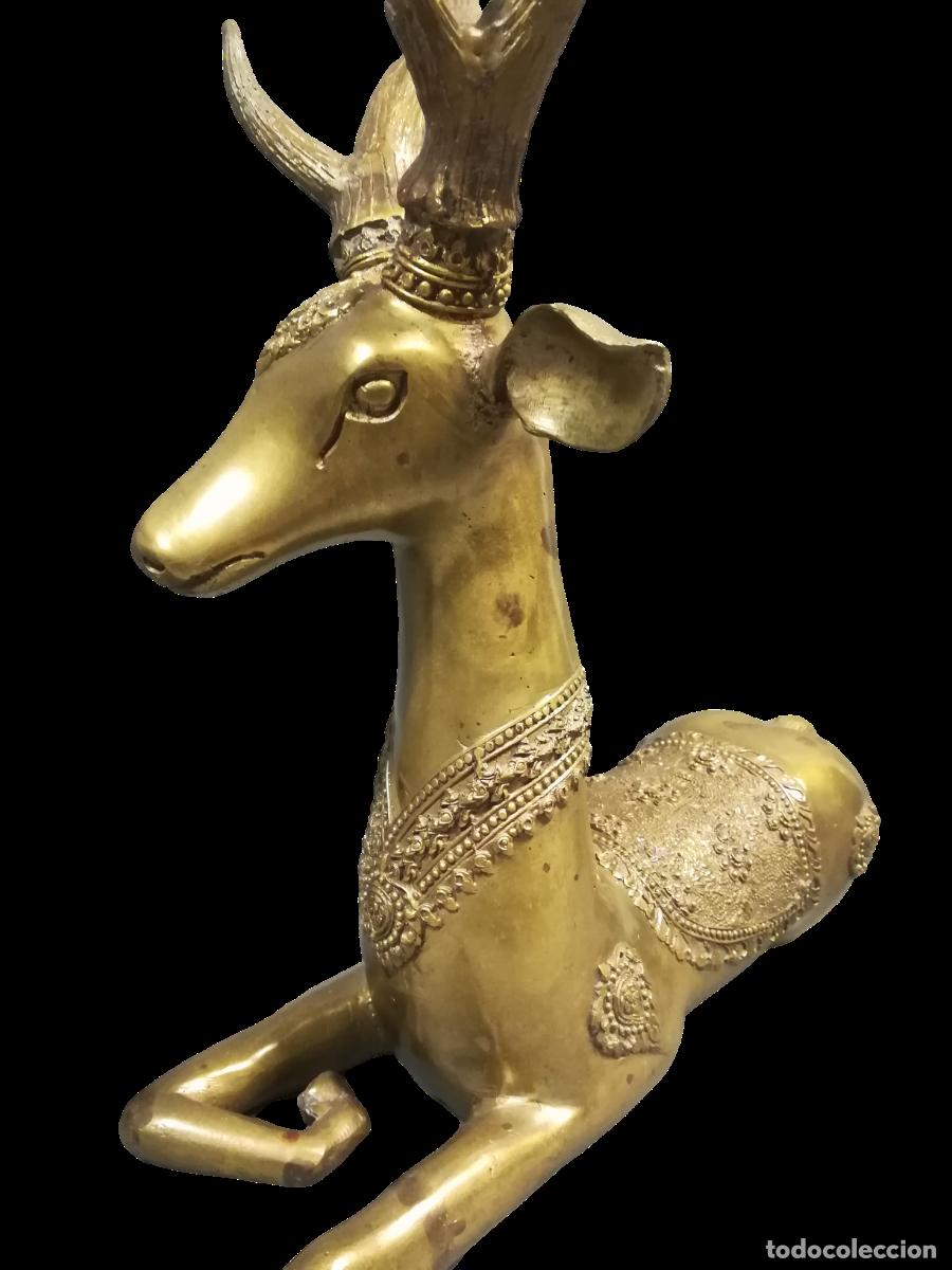 Arte: FIGURA DE CIERVO DE BRONCE