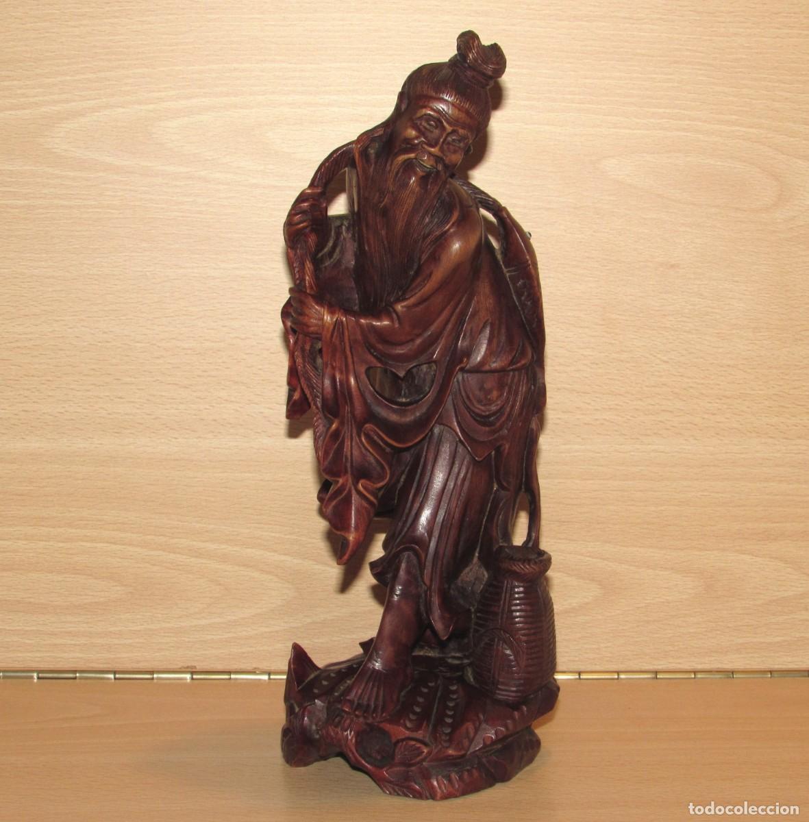 Art: Figura antigua escultura oriental tallada anciano pescador chino madera prim. mit. s. XX