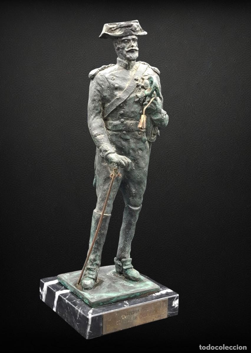 Arte: + ANTIGUA ESCULTURA DE BRONCE DE GUARDIA CIVIL CORONEL DE GALA 1883 L. SANCHEZ