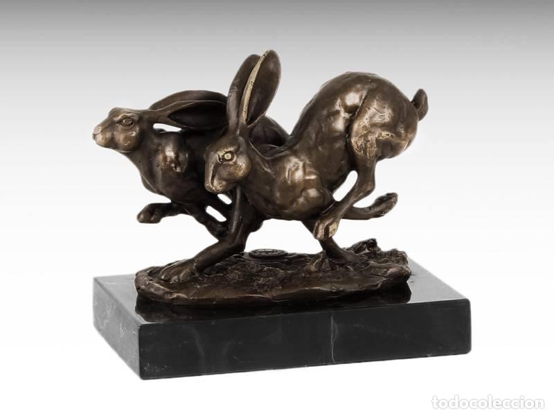 Kunst: Escultura de bronce - Conejo corriendo (2057)