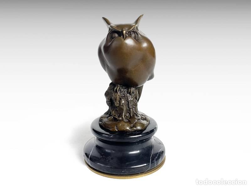 Art: Escultura de bronce - B&uacute;ho (1068)